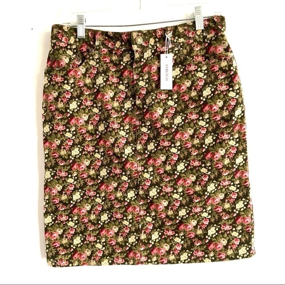 NWT Jones New York corduroy  flowers skirt Stretch 6 Petite - Picture 1 of 3
